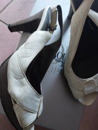 Sandali donna bianchi e beige