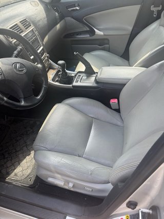 Lexus IS 2006