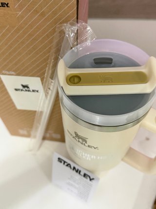 Stanley Quencher 2.0 Beige 40 oz