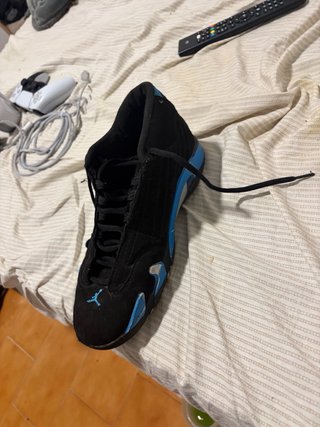 Zapatillas Jordan Negras y Azules