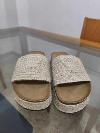 Sandalias Woman Key Beige/Marrón Talla 39