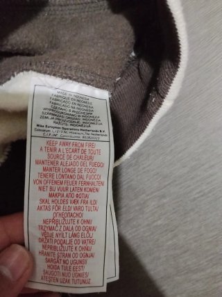 Sudadera Nike Blanca y Negra