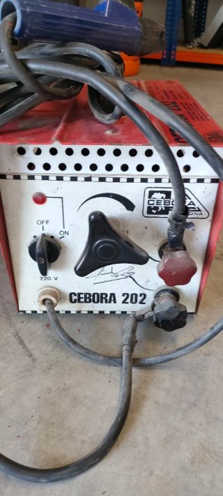 Soldadora Cebora 202