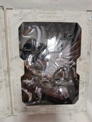 Saint Seiya Myth Cloth Hyoga Bronce Final