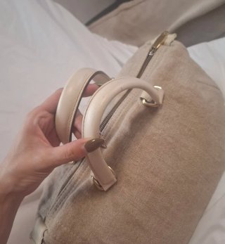 Bolso Andy 10 en lino y piel. Carolina Herrera