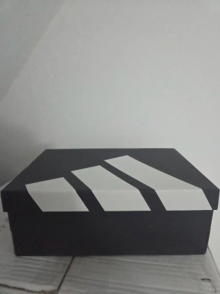 Tenis Adidas