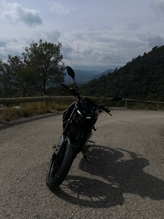 Yamaha MT-125 Negra