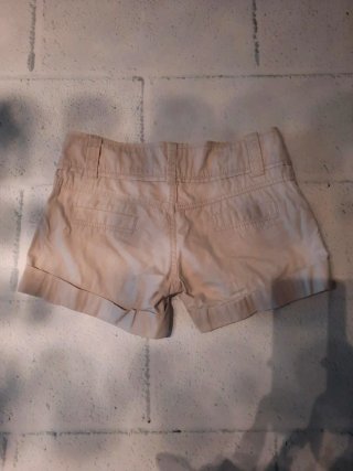 Shorts beige vintage Bershka · Talla 36 · 5€