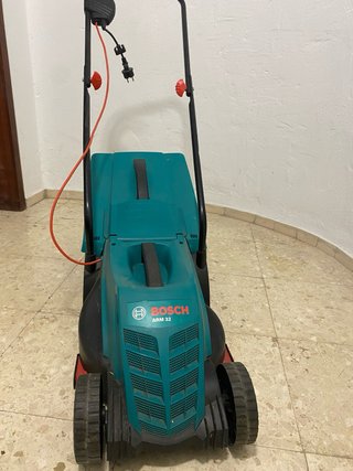 Cortacésped Bosch ARM 32