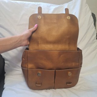 Bolso Carolina Herrera dorado