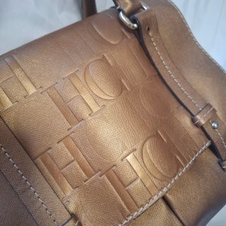 Bolso Carolina Herrera dorado