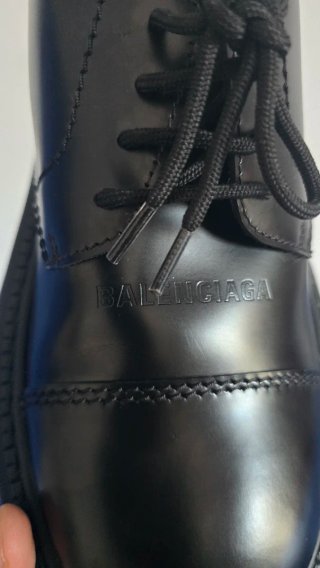 Balenciaga Derby Tractor Pelle Nera 42