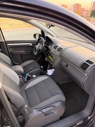 Volkswagen Touran 2013