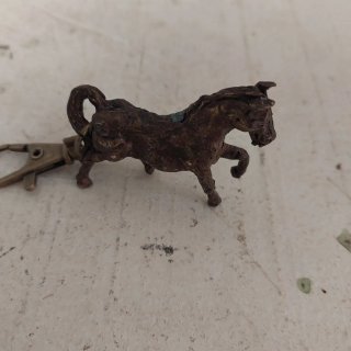 Llavero de Bronce con Figura de Caballo