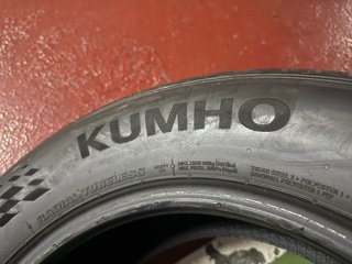 Neumático Kumho 205/65 R16 95H