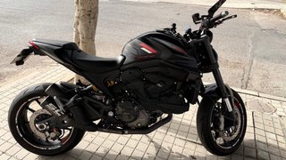 Ducati Monster 937 Negra