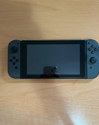 Nintendo Switch Negra y Gris