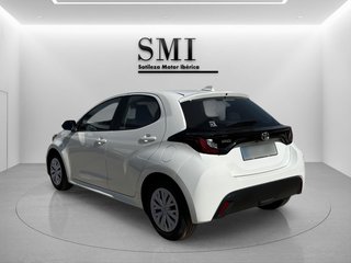 Toyota Yaris 1.0 70 Business 51 kW (69 CV)