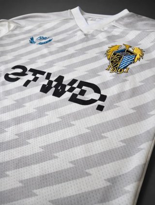 Camiseta Blanca STWD. 1991 Patrón Zigzag talla S