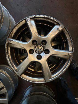 JUEGO LLANTAS VOLKSWAGEN POLO V (6R1) R15 118951