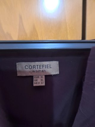 Blusa Cortefiel talla XL morada