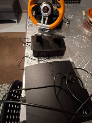 Volante Thrustmaster Ferrari GT Experience PS3