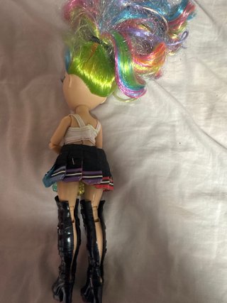 Muñeca Rainbow High pelo arcoíris