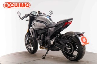 CFMOTO 700 CL-X SPORT