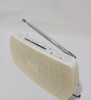 Radio Sony Portátil con altavoz color Blanco
