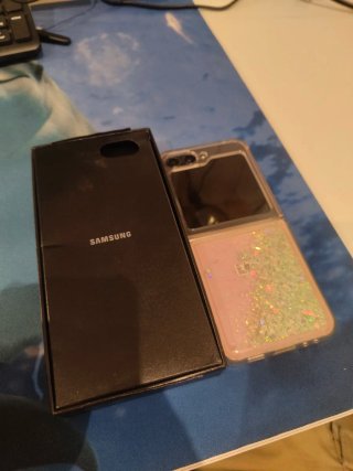 Samsung Galaxy Z Flip 5