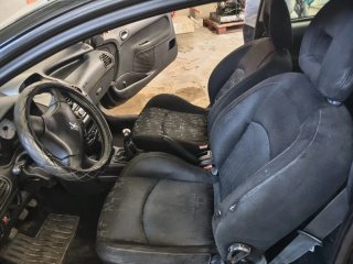 Peugeot 206 2004