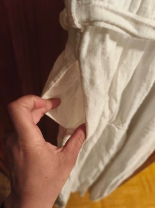 Mono blanco con bolsillos