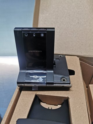Auricular DECT inalámbrico dúo para llamadas Plantronics SAVI W720