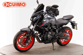 YAMAHA MT 07