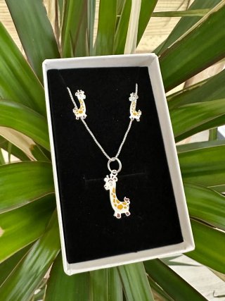 Conjunto Jirafa Collar y Pendientes de plata