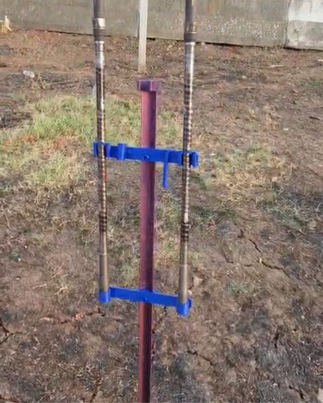 Soporte para 2 cañas de pescar