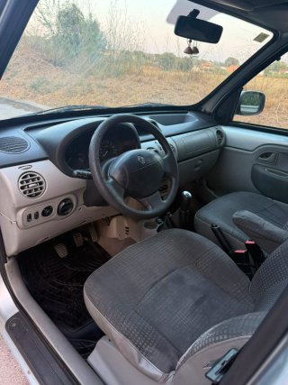 Renault Kangoo 2007 pegatina B Funciona muy bien !