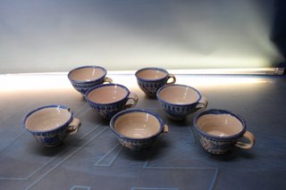 Platos y tazas cerámica de Muel (Teruel).
