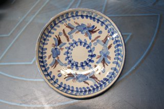 Platos y tazas cerámica de Muel (Teruel).