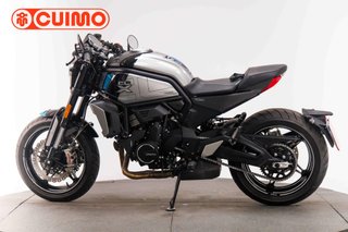 CFMOTO 700 CL-X SPORT