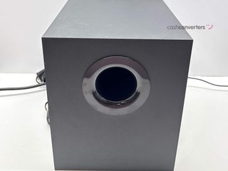 altavoces pc logitech 2623