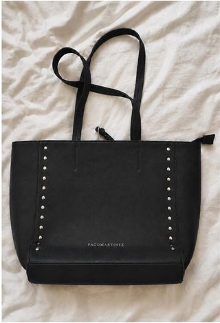 Bolso Grande Paco Martinez Negro Tachuelas