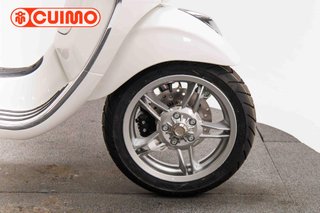 VESPA PRIMAVERA 125