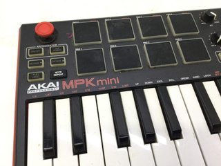 controlador midi akai mpk mini