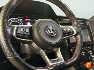 Volkswagen Golf GTI TCR 2.0 TSI 213kW(290CV) DSG