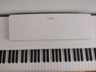 PIANO DIGITAL YDP-144WH YAMAHA
