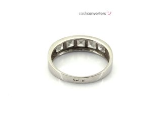 anillo oro 18k con piedra con circonita