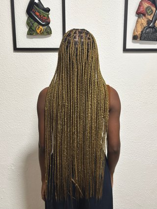 Trenzas africanas personalizadas y de calidad.
