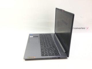 pc portatil lenovo 15iah8