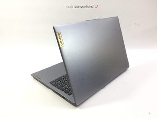 pc portatil lenovo 15iah8